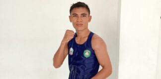 Petinju Sulsel Pratu Giantoro Ardi Juara Kelas Bantam dan Petinju Favorit